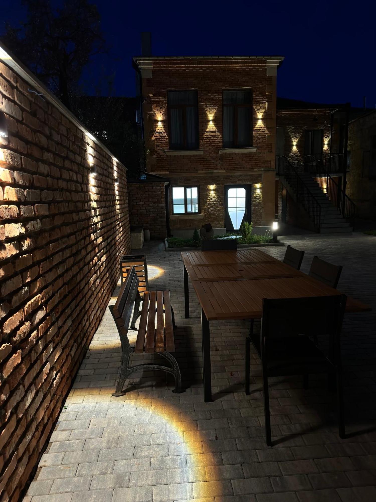 Hotel Ticiani 15 Kutaissi Exterior foto